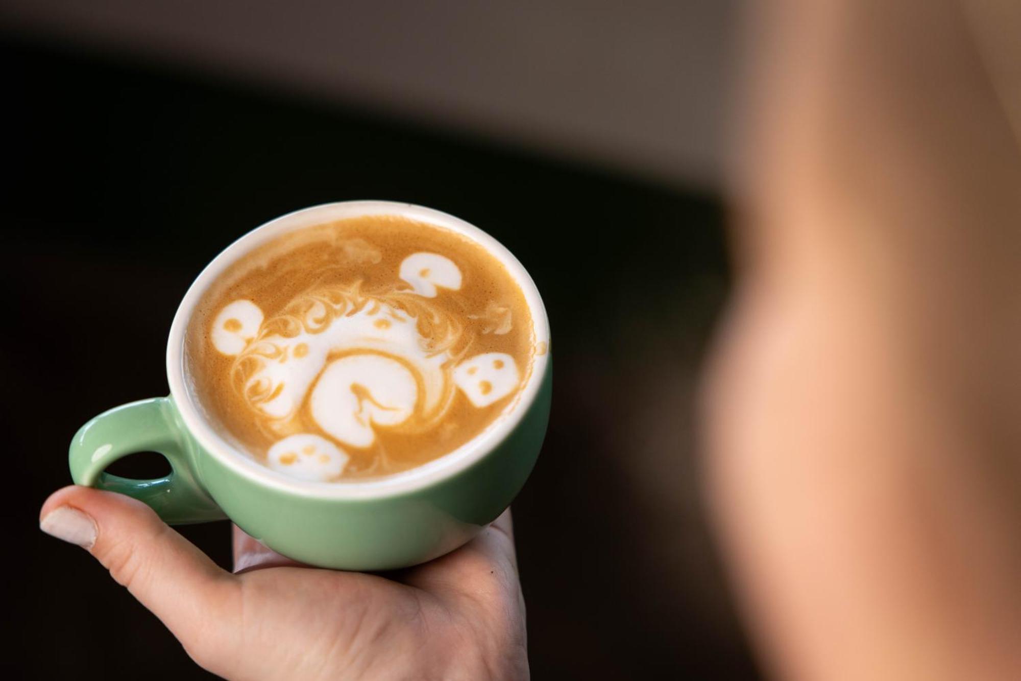 Coffee Дерев'яний котедж *